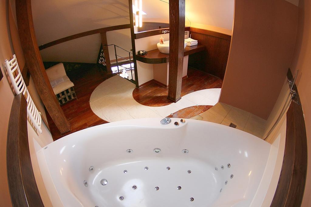Krakow Jacuzzi Apartment 部屋 写真